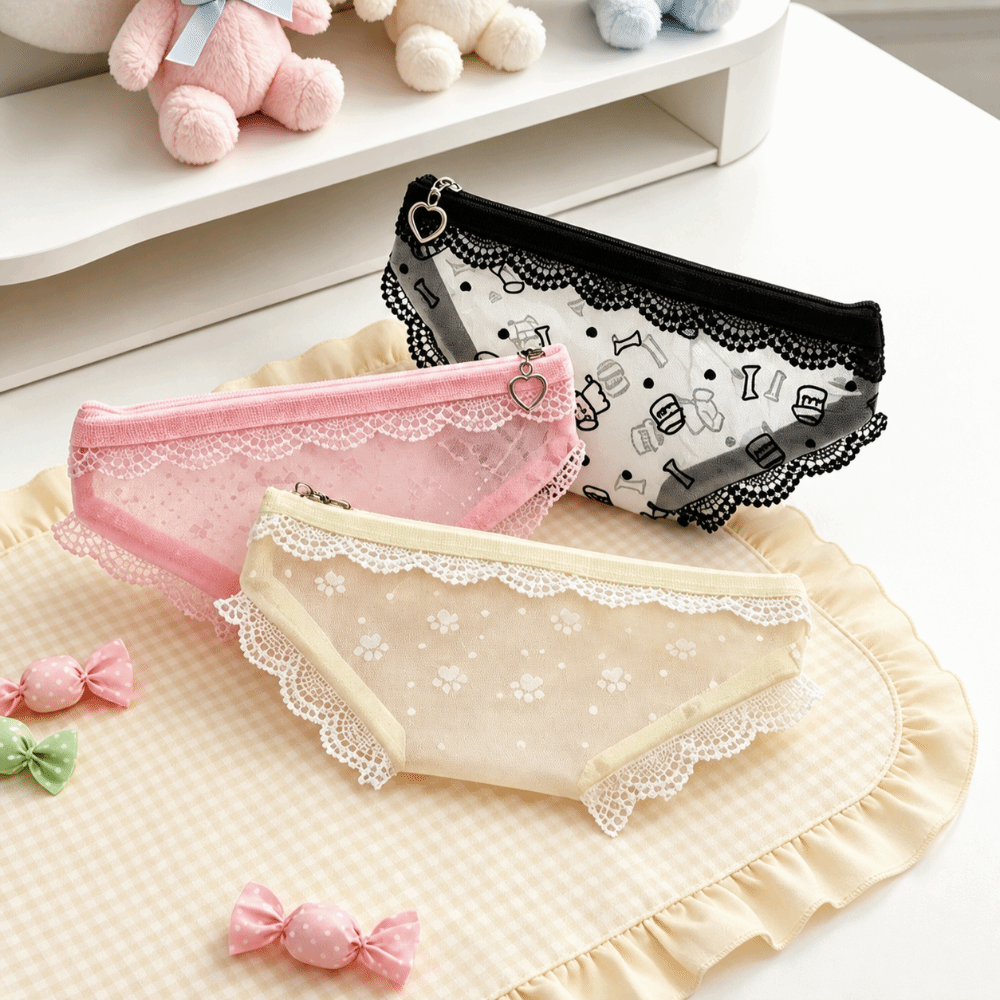 귀여운 레이스 망사 소재의 수납 파우치, 삼각형 모양의 - Cosmetic Bags 리뷰 및 가격