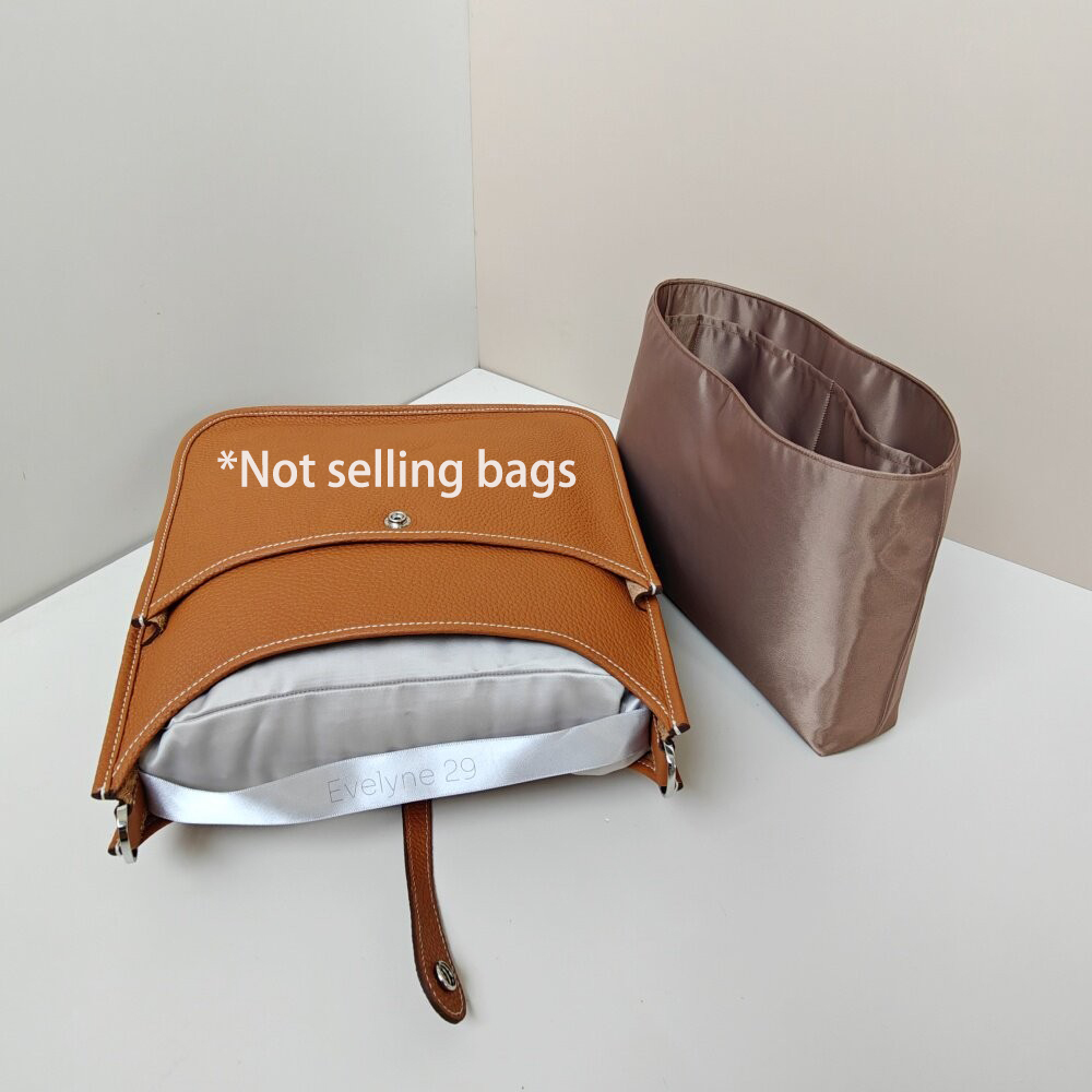 에블리네23 핸드백에 적합한 실크 소재의 고급 핸드백  - Handbags 리뷰 및 가격